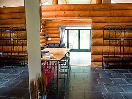 Spacious Holiday Home With Internet