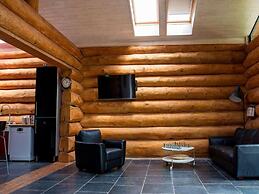 Spacious Holiday Home With Internet