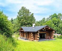 Spacious Holiday Home With Internet