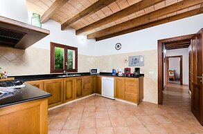 Sa Resclosa - Villa With Private Pool In Buger