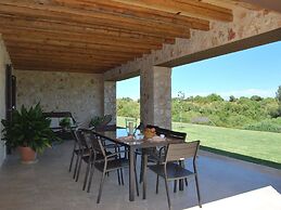 Attractive Holiday Home With Pool