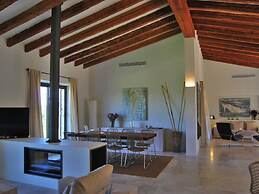 Attractive Holiday Home With Pool