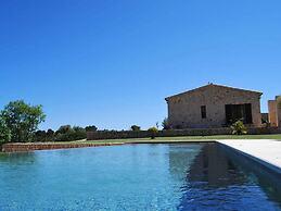 Attractive Holiday Home With Pool