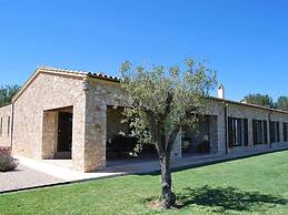 Attractive Holiday Home With Pool