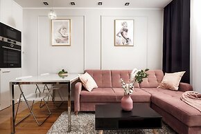 Lumina cozy apartment in the City Center