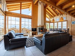 Eanta Sunny & Mountain Chalet 10 Pers