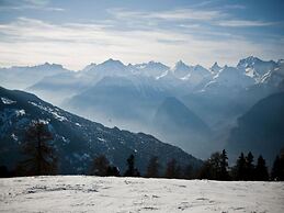Eanta Sunny & Mountain Chalet 10 Pers