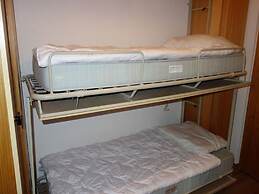 Apartment With Parking Available