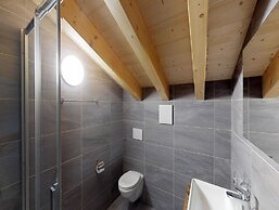 Spacious Apartment for ski Holiday