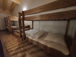 Spacious Apartment for ski Holiday