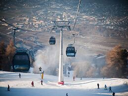 Traditional Apartment With Balcony