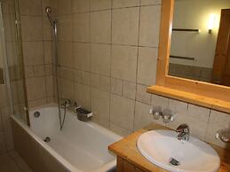 Traditional Apartment With Balcony