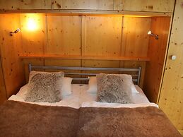 Traditional Apartment With Balcony