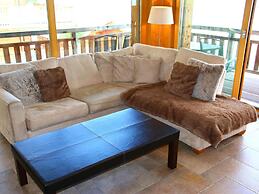 Traditional Apartment With Balcony