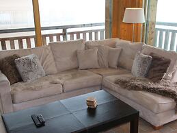 Traditional Apartment With Balcony