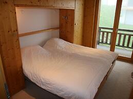 Traditional Apartment With Balcony