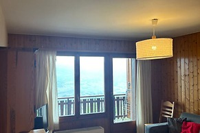 Gracious Studio With Amazing Views