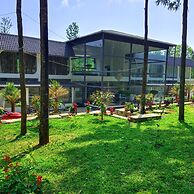 kolaahalam Mainland Resorts and Spa