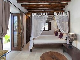 Holiday Home With Barbecue Space