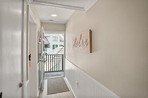 608 New Haven - Resort Access Included! Great North Island Location!