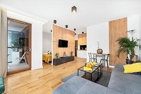 Lumina stylish apart with balcony