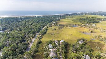 18 Fiddlers Cove Dr - 5 Bed/4 Bath w/ Resort Access & Golf Cart!