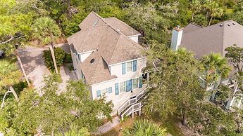 18 Fiddlers Cove Dr - 5 Bed/4 Bath w/ Resort Access & Golf Cart!