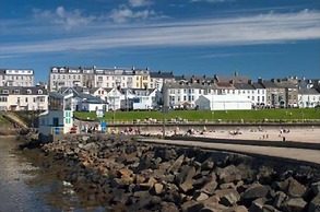 Portrush - 3 Bed - 2 Bath - Parking - Pet Friendly