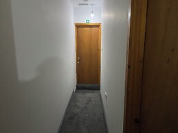 Room in Guest Room - Double Room in Coventry City Centre