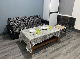 Room in Guest Room - Spacious Room in Coventry City Centre