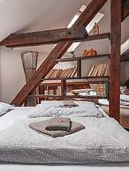 Blue Lotus Apartments