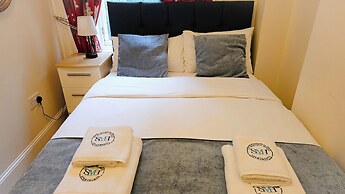 Gardner's Crescent City Apartment