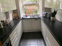 Gardner's Crescent City Apartment