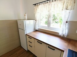 Charming Holiday Home With Terrace and Garden - One Bedroom Holiday Ho