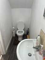 Oak Tree Lane Apartment in Birmingham