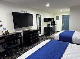 Lakeside Inn & Suites