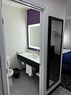 Lakeside Inn & Suites
