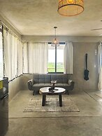 LaFamilia Casa and Suites