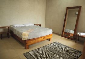 LaFamilia Casa and Suites