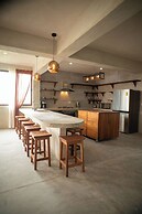 LaFamilia Casa and Suites