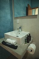 LaFamilia Casa and Suites