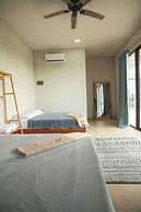 LaFamilia Casa and Suites