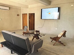 LaFamilia Casa and Suites