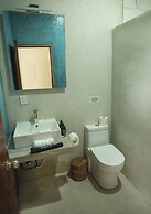 LaFamilia Casa and Suites