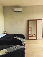 LaFamilia Casa and Suites