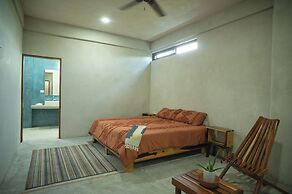 LaFamilia Casa and Suites