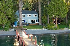 Lakefront Haven by Avantstay Minutes to Ski Resorts Private Dock & Boa