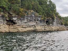 Kellers Kove Cabin and RV Resort