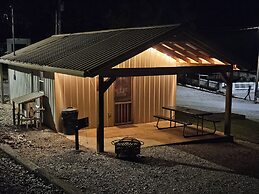 Kellers Kove Cabin and RV Resort