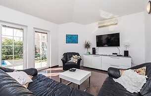 Charming Villa Antonija